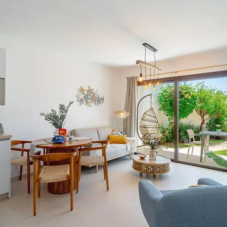 Capistrano Village Boutique By Casasol * نيرخا