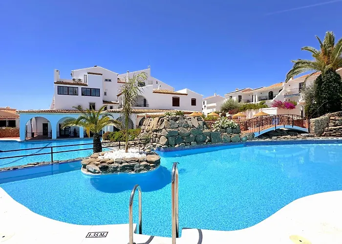 Апартаменты Capistrano Village Boutique By Casasol *